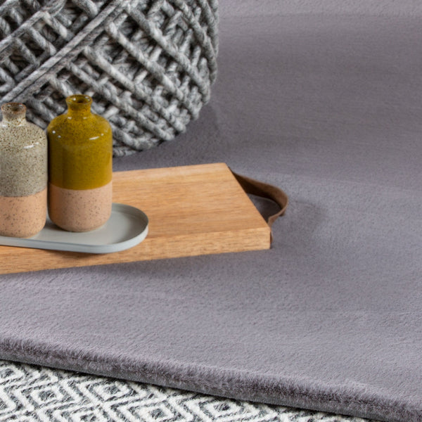 Chaplin 545 Weiche Teppiche – Luxuriöse Kaninchenfell-Haptik- Product vendor