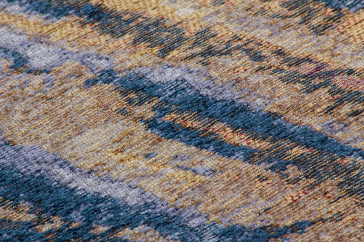 Das spannende Jacquard-Muster in Beige und Blau sorgt für ein harmonisches Gesamtbild in jedem Raum.