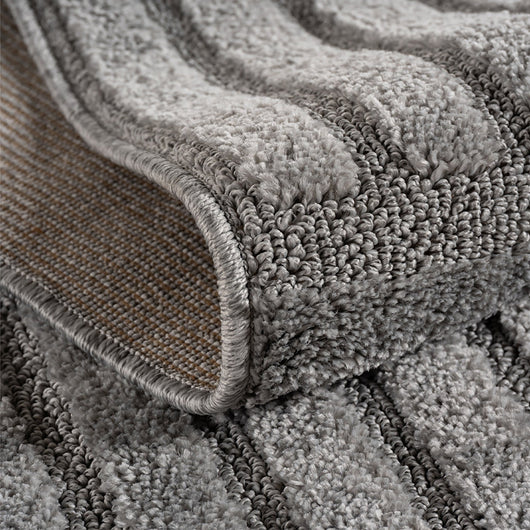 DEKORATIVER WOHNZIMMER AKZENT: Definition von Zonen durch die Wahl der passenden Größe.