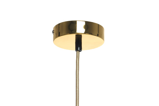 Suchen Sie nach einer außergewöhnlichen Deckenlampe? Das Modell "Natalie 125" überzeugt mit seinem einzigartigen Design und der schönen Oberflächenstruktur des Glases. Das puristische, aber dennoch elegante Design macht sie zu einem echten Blickfang. Sie kann sowohl als einzelne Leuchte als auch in Kombination mit weiteren Lampenmodellen verwendet werden.
