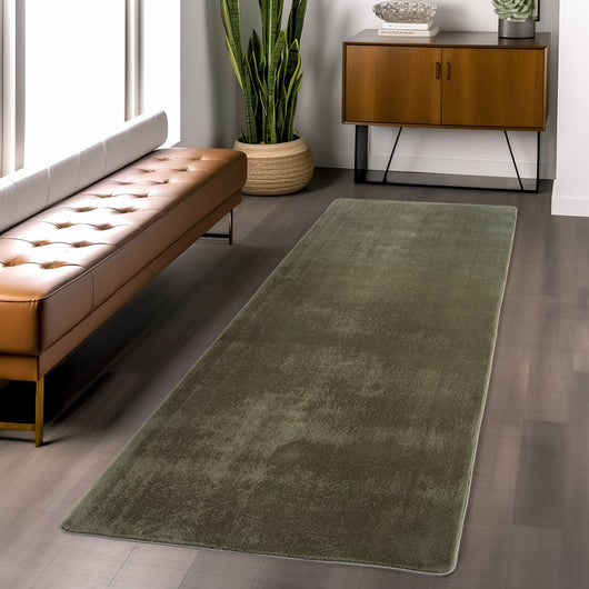 Pflegeleichter Teppich Innenräume Kaufen: Dieser maschinenwaschbare Teppich in Grün ist ideal für eine einfache Reinigung und dauerhafte Frische.