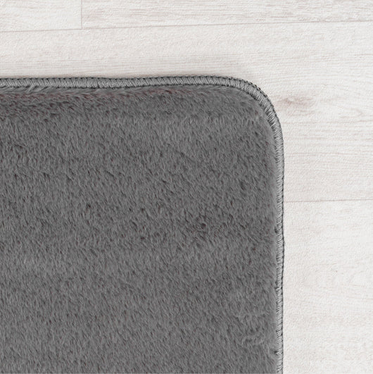 Design Teppich Wohnzimmer Grau: Setzen Sie Akzente mit diesem schicken Teppich Wohnzimmer Grau, der jedes Interieur aufwertet.