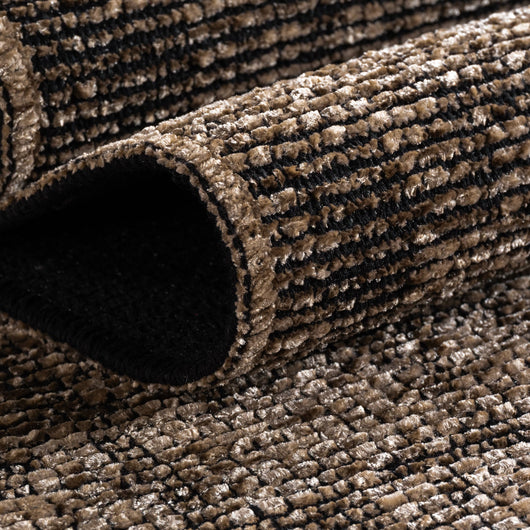 Teppich reinigen – Tipps zur effektiven Teppichreinigung für langanhaltende Frische.