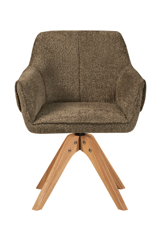 Das Zusammenspiel von Materialien und Linienführung macht diesen Stuhl zu einem Objekt in besonderen Design.