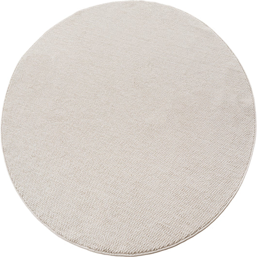 Als Polyester Teppich Beige ist dieses Modell nicht nur weich, sondern auch fusselarm und somit ideal für Allergiker geeignet. Die strapazierfähige Qualität und das neutrale Design machen ihn vielseitig im Wohnzimmer, Kinderzimmer oder Homeoffice einsetzbar.

