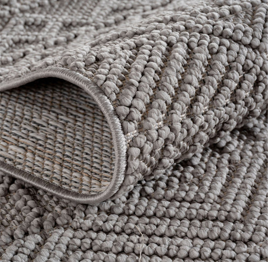 Akustik-Teppich zur Geräuschdämpfung: Dieser Akustik-Teppich dämpft Geräusche und ist in den hellen Nuancen von Beige, Silber und Creme erhältlich. Ein langlebiger und funktionaler Beitrag zum Wohnkomfort.

