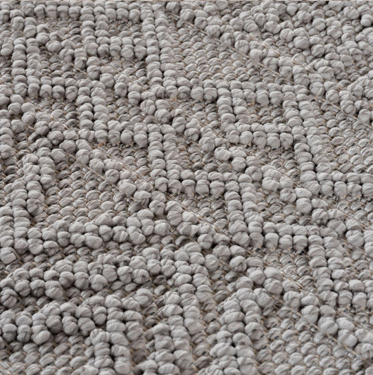 Esszimmer-Teppich für stilvolle Akzente: Nutzen Sie diesen Teppich als Esszimmer-Teppich für stilvolle Akzente. Das Polyester-Material in Beige und Creme ist leicht von Flecken zu befreien.

