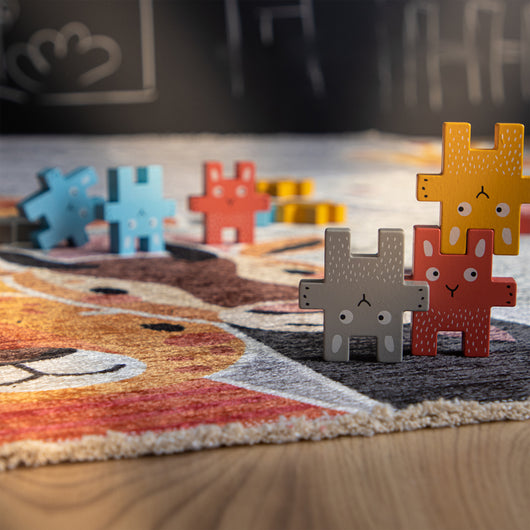 Waschbar und hygienisch: Der Kurzflorteppich ist maschinenwaschbar und dank des Kurzflors (6 mm) besonders leicht zu pflegen und zu reinigen – ideal für Familien.

