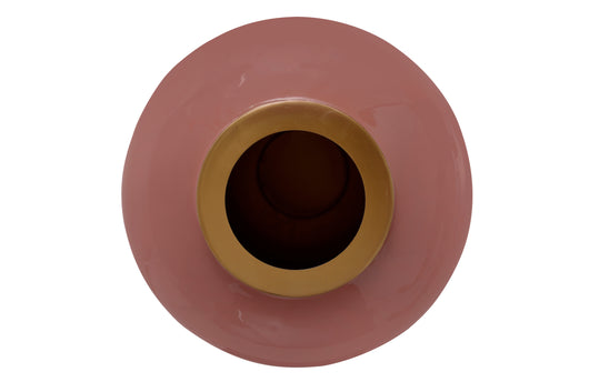 Ein moderner Klassiker: Die Kunstvolle Metallvase in minimalistischem Design ist ein vielseitiger Blickfang.