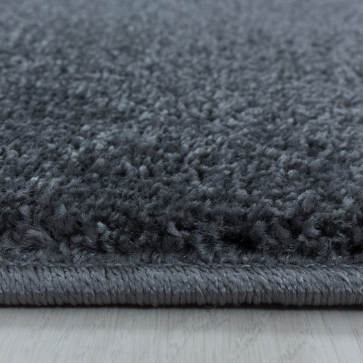 RIO Kurzflor Teppich Grau – Für Wohnzimmer & Allergikerfreundlich 4600- Product vendor