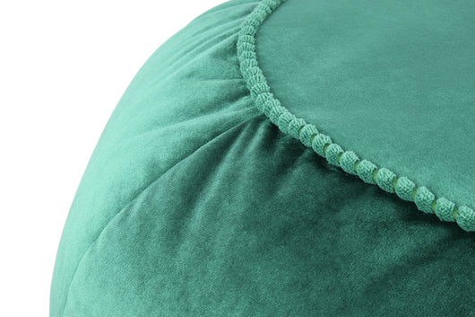 Moderner Pouf Design: Das unifarbene Samtdesign mit farblich abgesetztem Rand macht den Taj Mahal 325 zu einem echten Highlight.