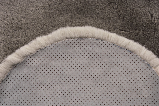 Rabbit Light Sheepskin 825 Taupe Teppich – Weiche Haptik & Modernes Design- Product vendor