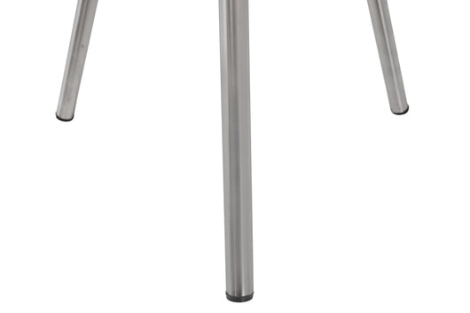 Beistelltisch Metall: Modernes Design mit praktischem hohem Rand – ein Blickfang neben jedem Sofa.