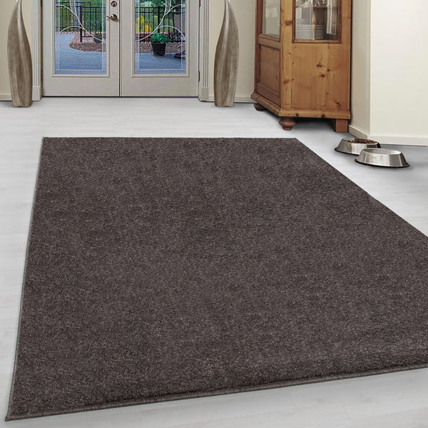 Teppich für Wohnzimmer – Mokka Farbe – Kurzflor Teppich aus Polypropylen 7000- Product vendor