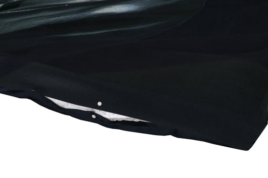 Design-Highlight: Das Tropical-Muster bringt Urlaubsflair und Naturverbundenheit in Ihr Zuhause.