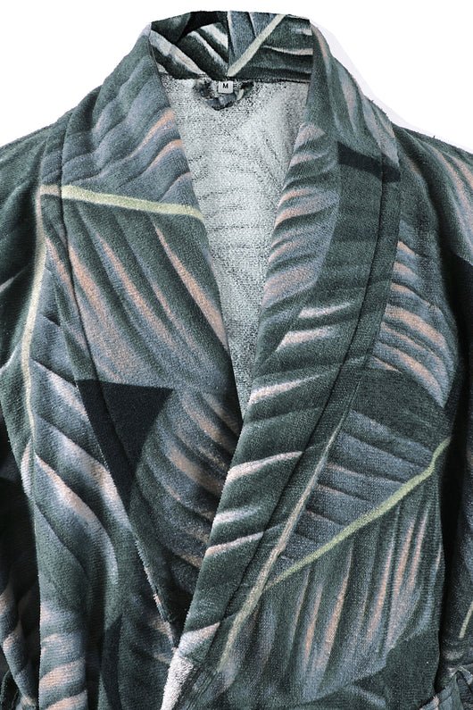 Optimale Passform: Der Gürtel und der Schnitt sorgen für einen guten Sitz und maximalen Komfort.

