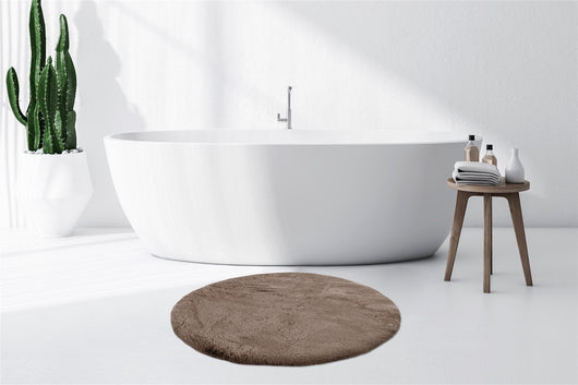 Ihr neuer, kuscheliger Teppich für Badezimmer groß in stilvollem Dunkelbeige.