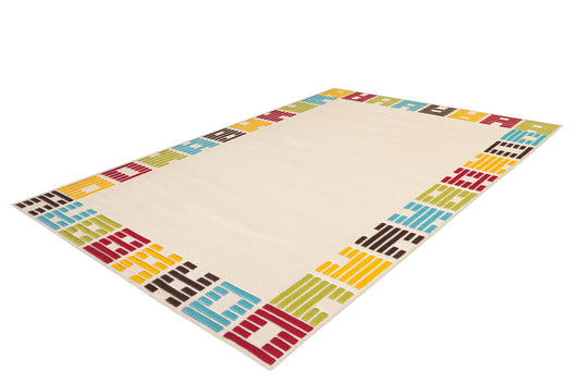 Moderner Teppich für Kinderzimmer: Setzen Sie Akzente mit den intensiven Farben und dem einzigartigen Design des Joy 4096, der auch für Fußbodenheizungen geeignet ist.