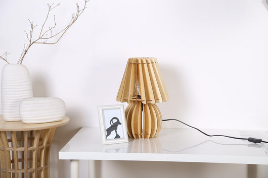 Tischlampe günstig: Jetzt diese schöne Tischlampe günstig erwerben und Ihr Zuhause aufwerten.
