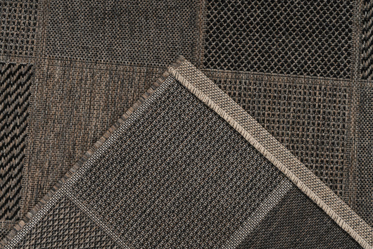 Gemütlicher Outdoor-Teppich in Grau/Braun: Ideal für Balkon und Garten, dieser wetterfeste Teppich aus Polypropylen schafft einladende Akzente und ist extrem pflegeleicht.