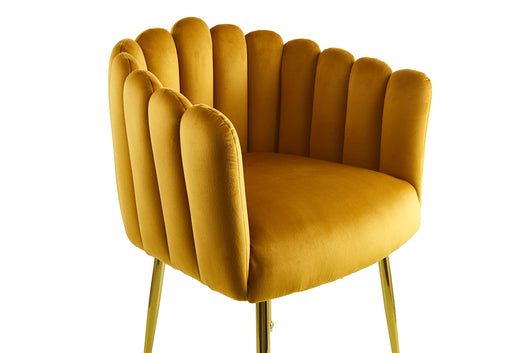 Der Muschelstuhl Muna 125 bietet nicht nur höchsten Sitzkomfort, sondern auch ein unverwechselbares Design, das Luxus ausstrahlt.