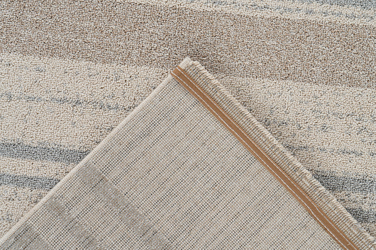 Verleihen Sie Ihrem Zuhause eine stilvolle Atmosphäre mit diesem Teppich im modernen, skandinavischen Design. Der Teppich ist in sanften Creme- und Blautönen gehalten und passt hervorragend zu modernen Möbeln auf Holzfußböden. Perfekt für Wohnzimmer, Esszimmer oder das Home Office – er schafft eine gemütliche und einladende Raumwirkung.