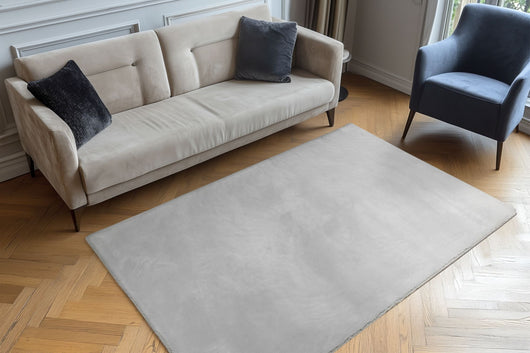 Stilvolle Raumgestaltung: Setzen Sie mit diesem Luxus-Teppich einen starken, eleganten Akzent in Ihrem Wohn- oder Schlafzimmer.