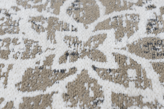 Dieser strapazierfähige Jacquard-gewebte Flachflor ist die ideale Wahl für stark frequentierte Wohnbereiche.