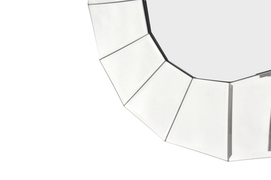 Der Wandspiegel in Polygon-Form eignet sich ideal für die Anbringung im Wohnzimmer, Flur oder Badezimmer.