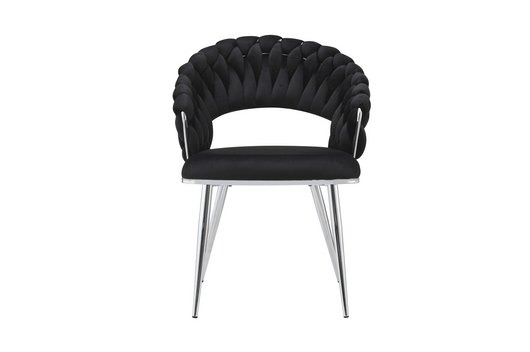 Das elegante Design und die Flechtverarbeitung am Rücken machen den Stuhl so besonders.