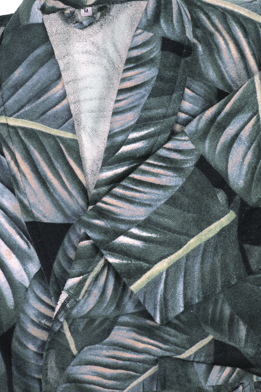 Perfekte Geschenkidee: Ein praktisches und luxuriöses Präsent, das bei Wellness-Liebhabern garantiert gut ankommt (Bademantel Geschenk).

