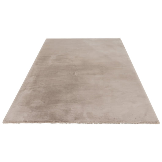 Ideal für Fußbodenheizung: Der Teppich ist für die Verwendung auf Böden mit Fußbodenheizung bestens geeignet.