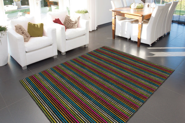 Die Kombination aus Komfort und Design macht diesen Hochflorteppich zu einem Must-have für alle, die Wert auf eine stilvolle und gemütliche Einrichtung legen.
