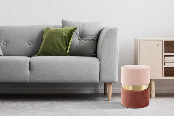 Die glamouröse Optik und die runde Form machen diesen Runder Sitzpouf zu einem Design-Highlight.