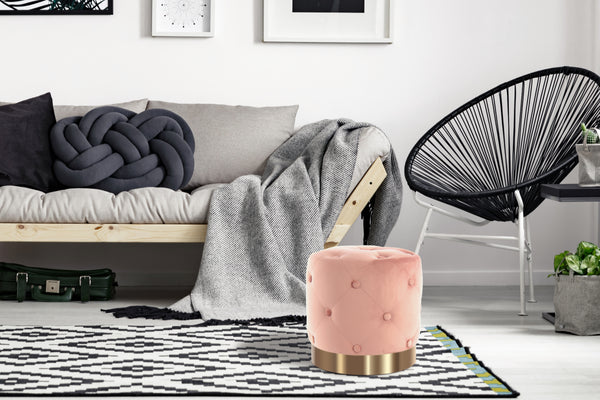 Moderner Kurzflor-Teppich in Braun-Beige mit geometrischem Muster – ideal fürs Wohnzimmer oder Büro.