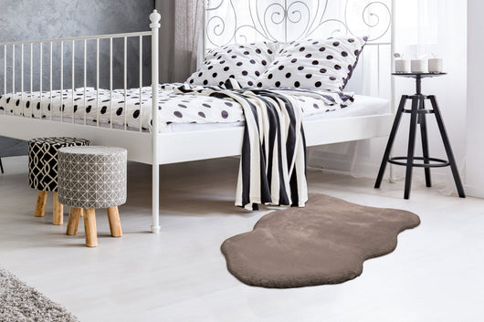 Rabbit Light Sheepskin 825 Taupe Teppich – Weiche Haptik & Modernes Design- Product vendor