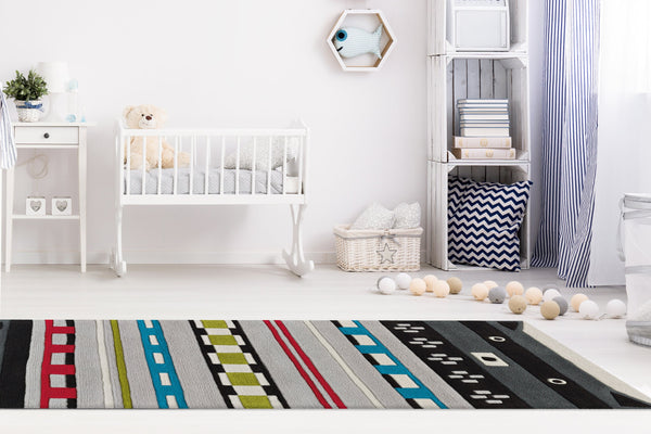 Der Design Teppich Bunt "Joy 4174 Multi Coon" ist die perfekte Wahl für alle, die ein modernes Muster mit hoher Funktionalität suchen. Seine kraftvollen Farben machen ihn zum Statement-Piece. Gefertigt aus pflegeleichtem Acryl (100% Modacryl Flor) ist er sehr strapazierfähig und ideal für Familien mit Kindern oder Haustieren. Der Kurzflor (16 mm) erleichtert die Reinigung und ist fußbodenheizungsgeeignet. Ob in Wohnzimmer, Schlafzimmer oder Kinderzimmer, dieser handgetuftete Motivteppich in 75 x 160 cm