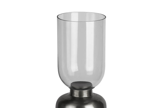 Robuster Kerzenhalter Glas: Der handgefertigte Shanti 125 mit standfestem Marmor-Sockel ist perfekt für den Innen- und geschützten Außenbereich geeignet.