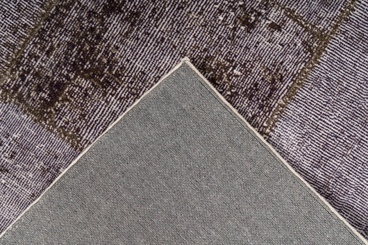 Exklusive Designer Teppiche Piemont 925: Stilvoller Anthrazit-Kurzflor mit changierendem Glanz.