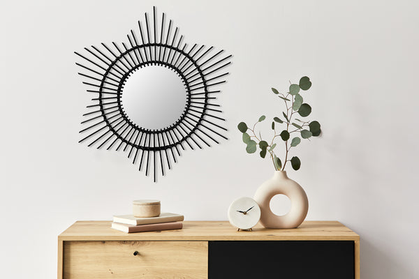 MEHRERE SPIEGEL KOMBINIEREN: Stilvolle Anordnung nebeneinander möglich, um individuelle Wohnideen zu verwirklichen.