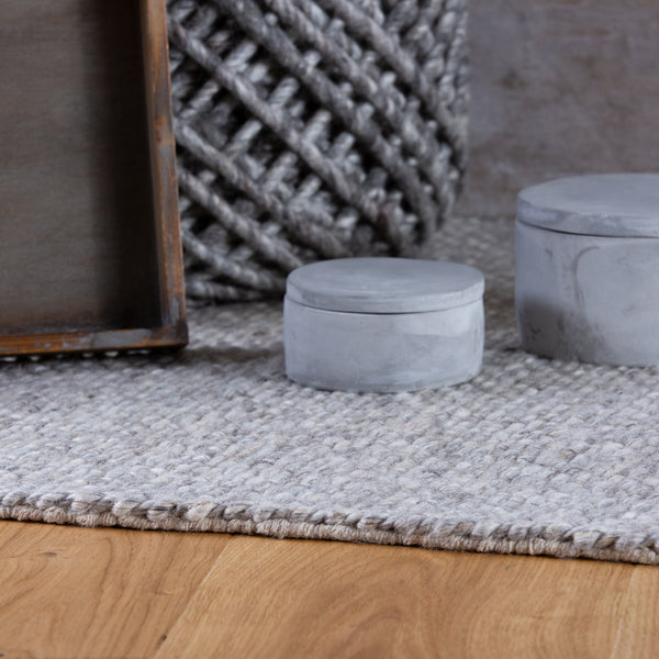 Mon tapis Eskil – L'élégance pour votre maison 515 Gris*