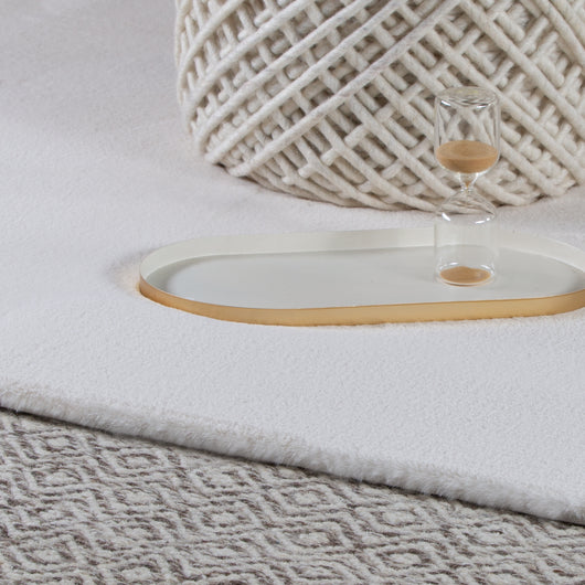 Indoor Teppich modern: Verleihen Sie Ihrem Zuhause mit diesem modernen Indoor Teppich einen stilvollen und zeitgemäßen Look.