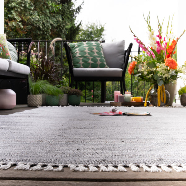 My Nador Carpet - Sustainable and handwoven for your home 565*