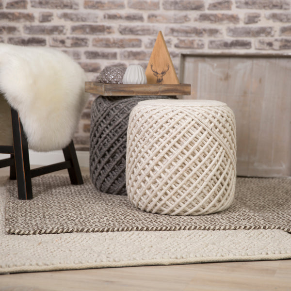 Mon Pouf Royal – Le pouf moderne en Ivoire 888 ivoire*